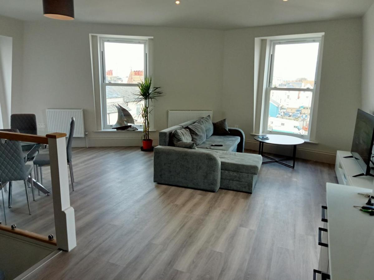 Glorious Duplex Holiday Apartment By The Sea Богнор-Регис Экстерьер фото
